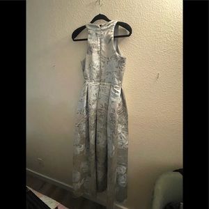 Full length sleeveless formal dress